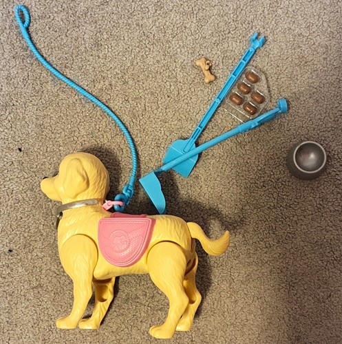 Barbie walk and puppy potty - walk,